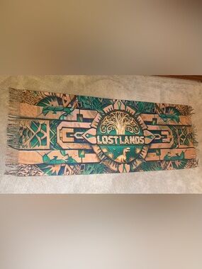 Lost Lands Pashmina